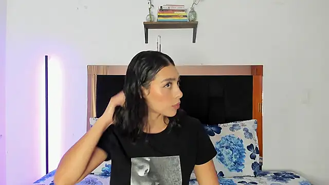 Carorosse online show from 12/22/25, 07:58