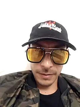 Snapshot of tony-camargo chatting on 01/15/25, 02:17 tony-camargo online show from 01/15/25, 02:17