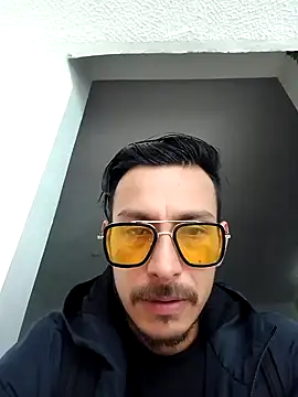 Snapshot of tony-camargo chatting on 01/09/25, 05:00 tony-camargo online show from 01/09/25, 05:00