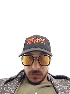 Snapshot of tony-camargo chatting on 01/11/25, 12:12 tony-camargo online show from 01/11/25, 12:12