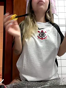 ninfduda online show from 12/18/25, 02:27