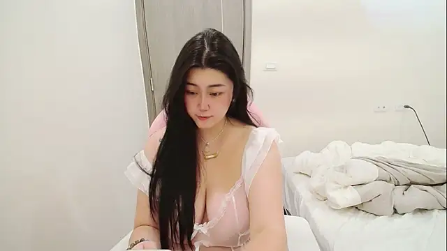 minnie9009 online show from 03/10/26, 09:24