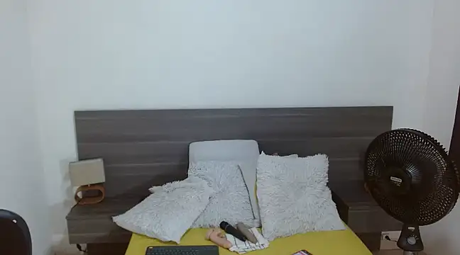 RAICHELLCOOPER1 online show from 02/26/25, 10:47