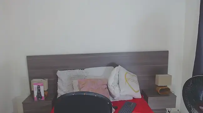 RAICHELLCOOPER1 online show from 03/17/25, 10:29