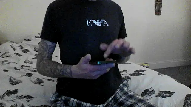 allnaked00 online show from 02/15/26, 11:47