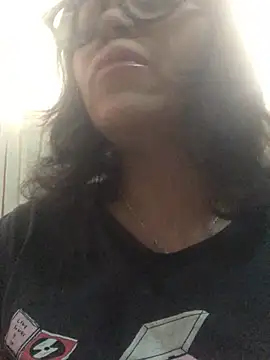 lashula online show from 11/05/25, 11:19