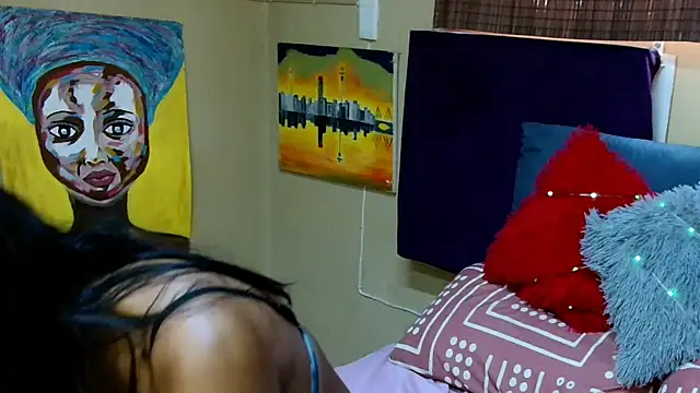 Snapshot of PEBBLES365 chatting on 10/21/25, 06:46 PEBBLES365 online show from 10/21/25, 06:46