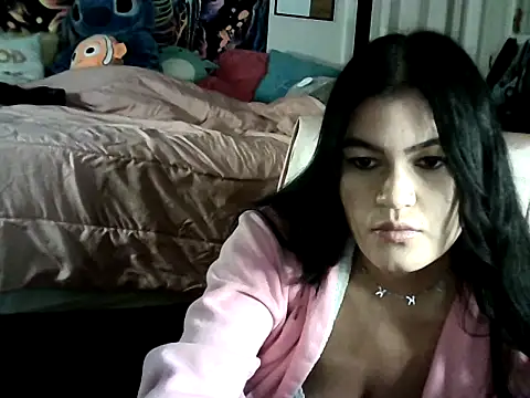 nikkikittyx3 online show from 01/25/25, 06:12