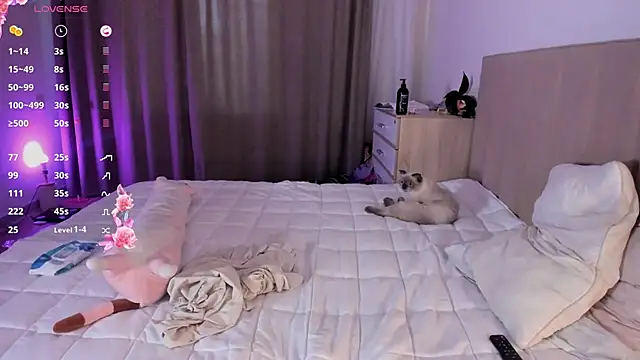 marin light online show from 11/26/25, 10:37