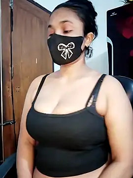 Anika-1 online show from 11/18/25, 09:23