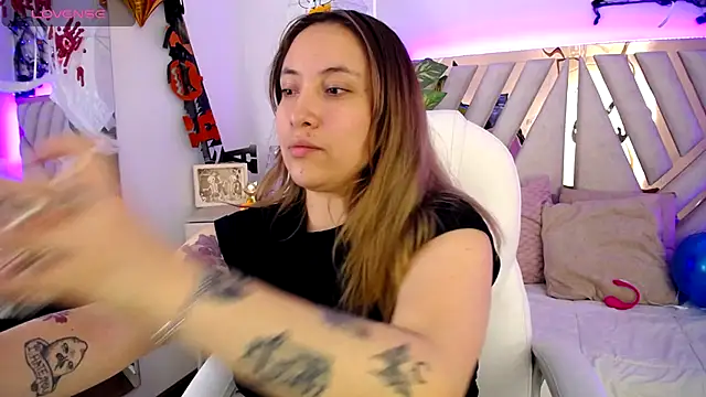 NyxAndria 1 online show from 10/15/25, 11:57