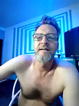 Snapshot of itsmeyes69 chatting on 02/09/25, 07:52 itsmeyes69 online show from 02/09/25, 07:52