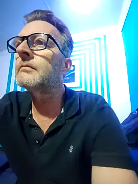 Snapshot of itsmeyes69 chatting on 03/12/25, 08:20 itsmeyes69 online show from 03/12/25, 08:20