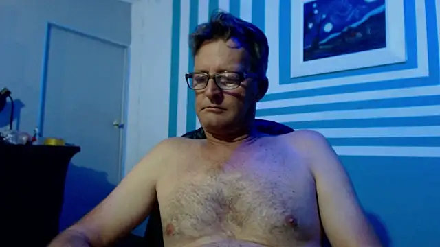 Snapshot of itsmeyes69 chatting on 02/28/25, 09:23 itsmeyes69 online show from 02/28/25, 09:23