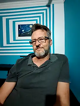 Snapshot of itsmeyes69 chatting on 02/14/25, 10:58 itsmeyes69 online show from 02/14/25, 10:58