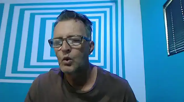 Snapshot of itsmeyes69 chatting on 01/24/25, 08:34 itsmeyes69 online show from 01/24/25, 08:34