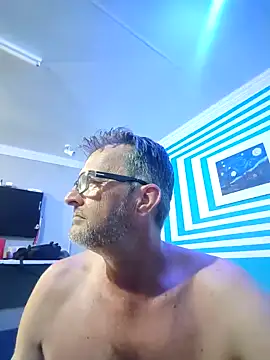 Snapshot of itsmeyes69 chatting on 01/30/25, 11:02 itsmeyes69 online show from 01/30/25, 11:02