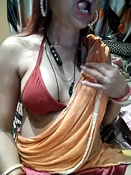 SANA-LEONI online show from 11/11/25, 03:07