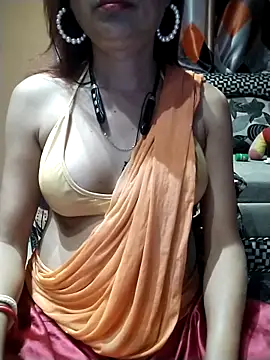 SANA-LEONI online show from 11/27/25, 03:23