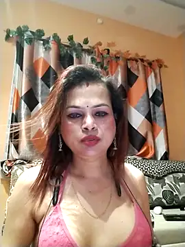 SANA-LEONI online show from 03/11/26, 02:55