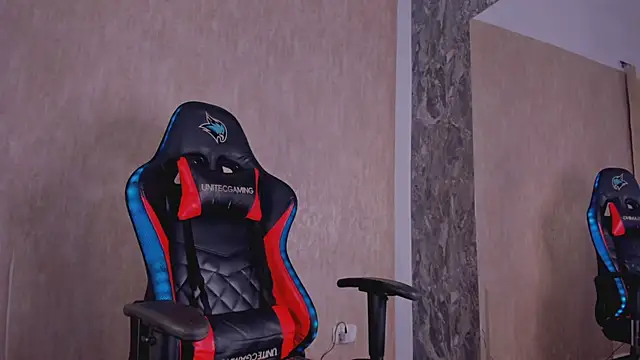 StefanyRousse online show from 11/13/25, 11:47