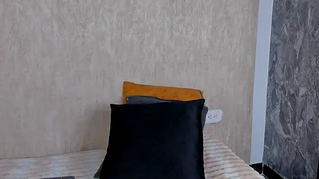 StefanyRousse online show from 09/22/25, 11:27