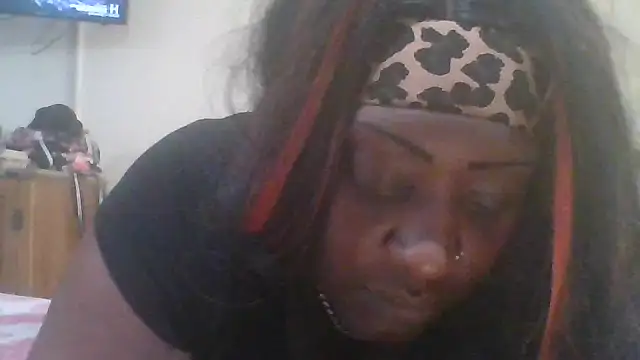 ExoticChocolit online show from 11/09/25, 12:58