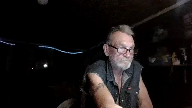 Aldick68 online show from 04/18/26, 07:44