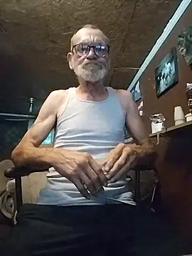 Snapshot of Aldick68 chatting on 06/25/26, 01:14 Aldick68 online show from 06/25/26, 01:14