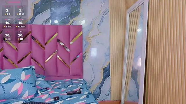 hotiergirl online show from 04/14/26, 12:43