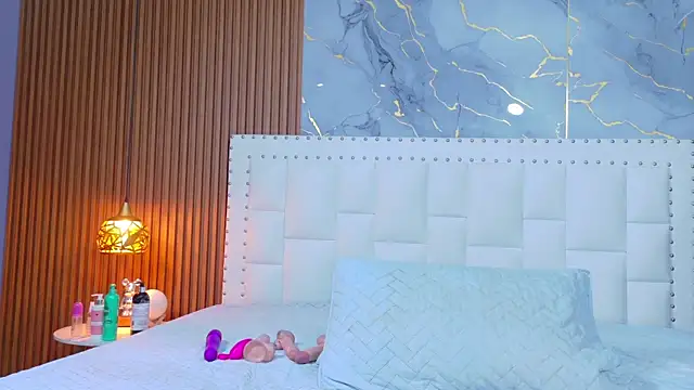 hotiergirl online show from 02/21/26, 11:56