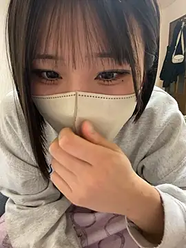 sakuchaaa 2525 online show from 10/09/25, 12:06