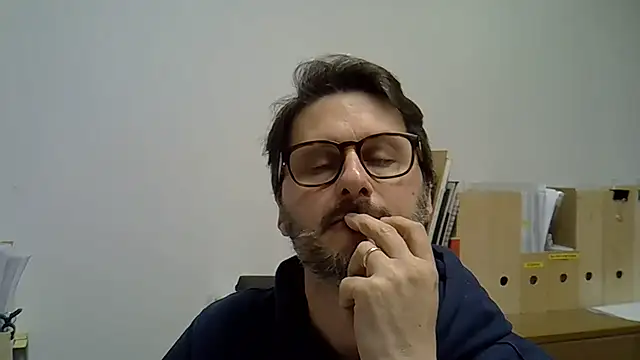 Cellino4 online show from 02/11/25, 05:07