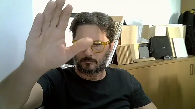 Cellino4 online show from 10/10/25, 03:46