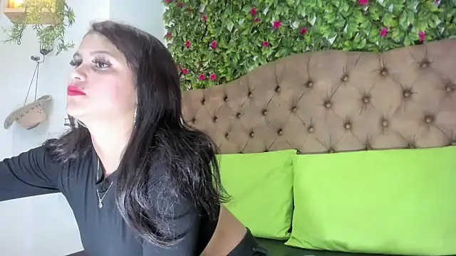 EmmySweett2 online show from 09/09/25, 02:04