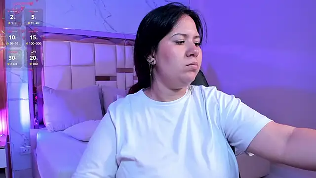 zoes milee online show from 04/01/26, 11:33