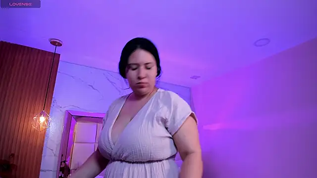 zoes milee online show from 03/03/26, 11:28