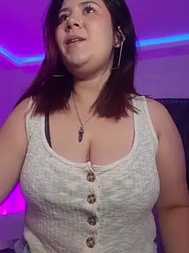 Snapshot of zoes_milee chatting on 10/08/25, 11:34 zoes milee online show from 10/08/25, 11:34