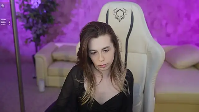 Lika Secret  online show from 03/02/25, 10:56