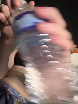 VioletxBlue online show from 12/14/25, 10:04