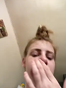 VioletxBlue online show from 06/02/26, 01:22