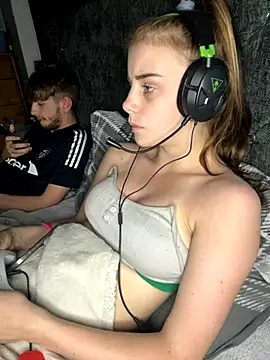 VioletxBlue online show from 10/09/25, 08:09