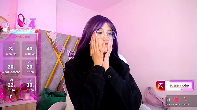 Snapshot of SussanHottye1_ chatting on 11/17/25, 10:19 SussanHottye1 online show from 11/17/25, 10:19