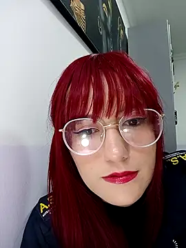 Snapshot of SussanHottye1_ chatting on 02/25/25, 10:04 SussanHottye1 online show from 02/25/25, 10:04