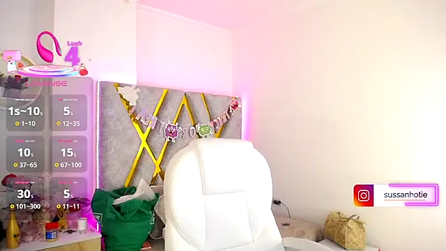 Snapshot of SussanHottye1_ chatting on 11/22/25, 10:14 SussanHottye1 online show from 11/22/25, 10:14