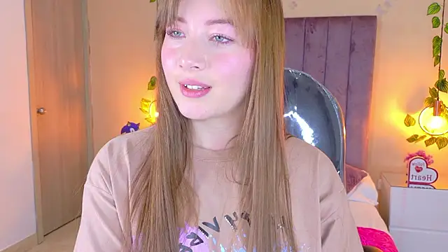 Dahlia Rousse online show from 01/14/26, 06:17