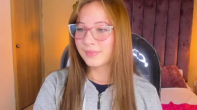 Dahlia Rousse online show from 11/09/25, 05:06