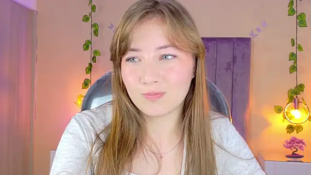 Dahlia Rousse online show from 02/22/26, 07:33