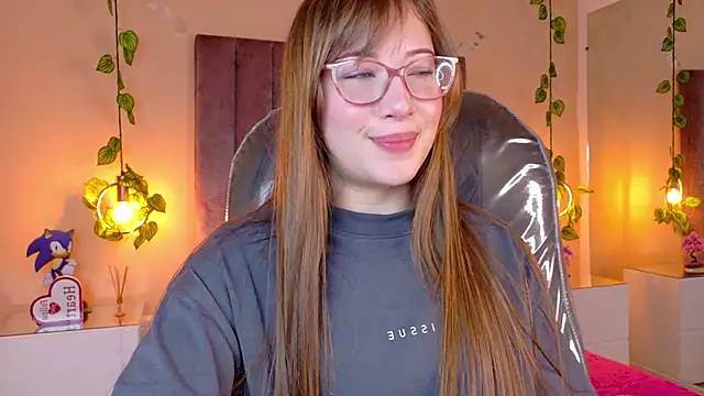 Snapshot of Dahlia_Rousse chatting on 07/01/26, 05:08 Dahlia Rousse online show from 07/01/26, 05:08