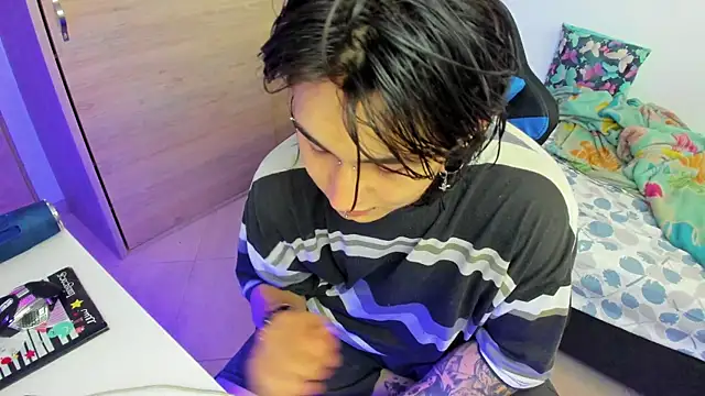 adam wick online show from 01/12/25, 05:01